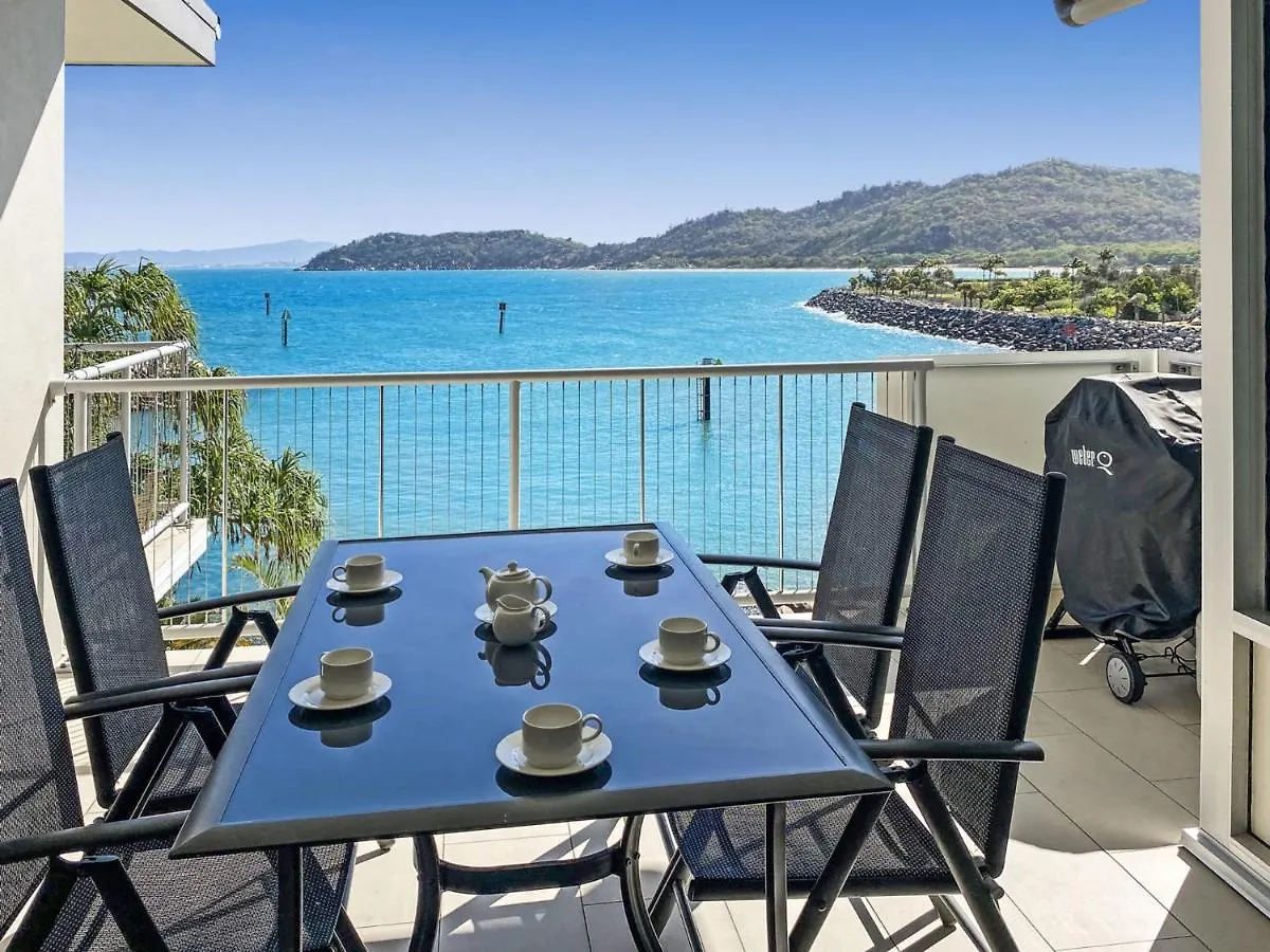 1 Bright Point Apartment 2305 Nelly Bay Australië
